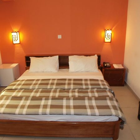 Apollo Hotell Lagos Eksteriør bilde