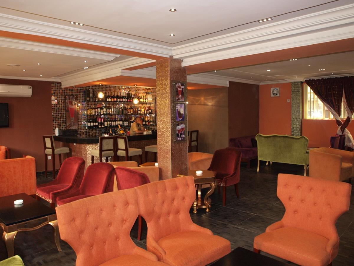 Apollo Hotell Lagos Eksteriør bilde