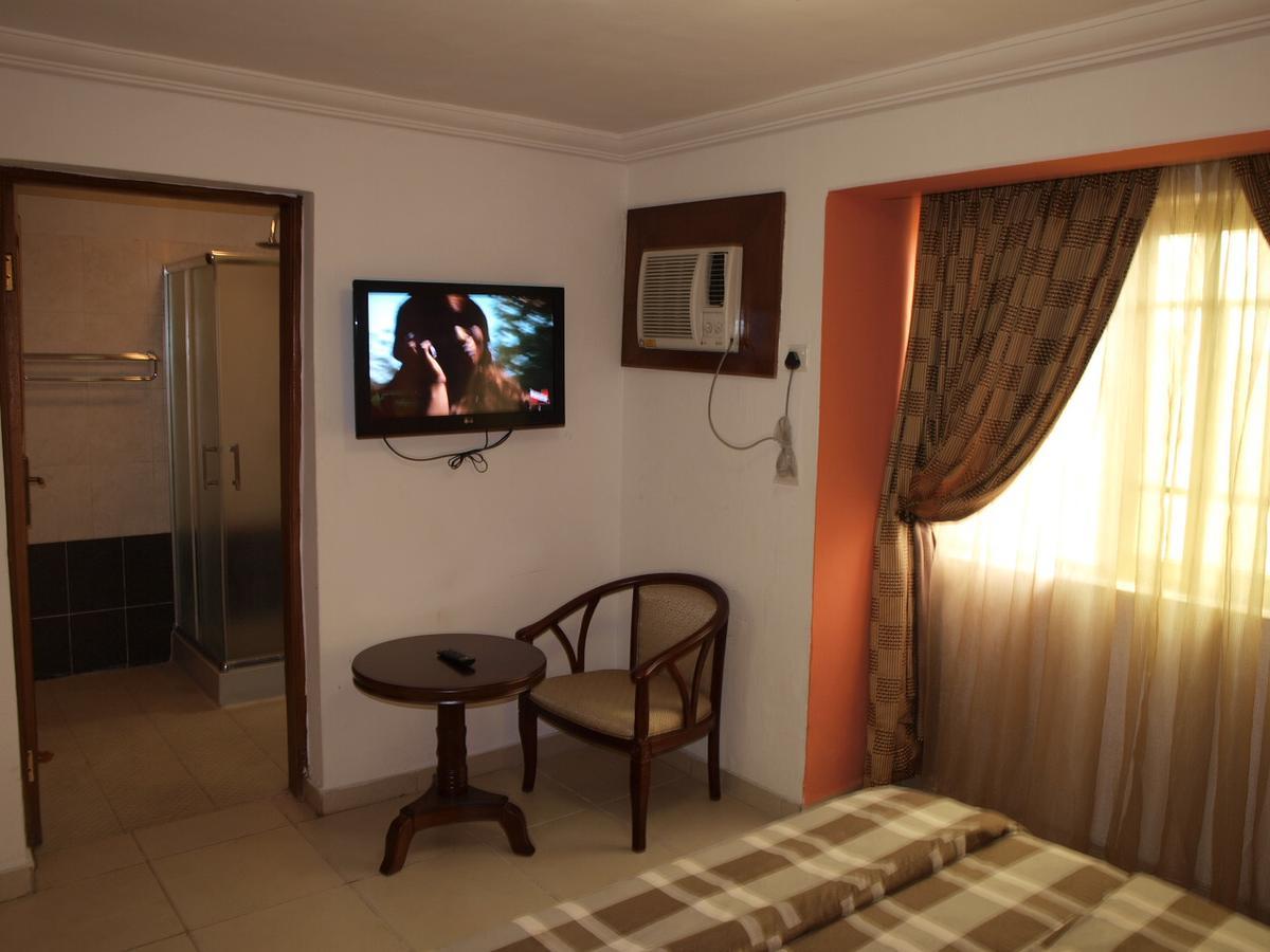 Apollo Hotell Lagos Eksteriør bilde