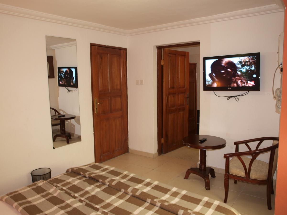 Apollo Hotell Lagos Eksteriør bilde