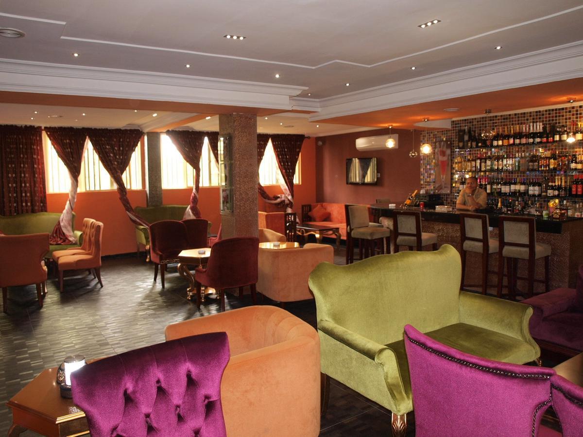 Apollo Hotell Lagos Eksteriør bilde