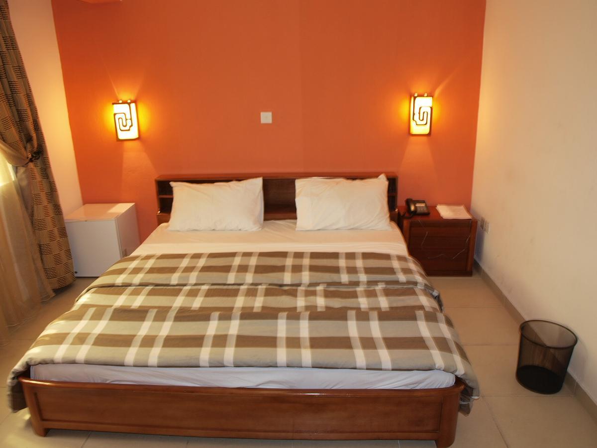 Apollo Hotell Lagos Eksteriør bilde
