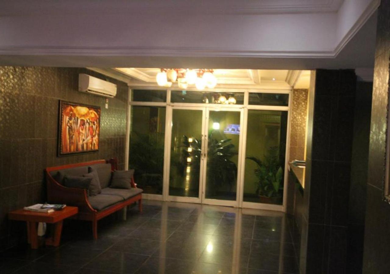 Apollo Hotell Lagos Eksteriør bilde