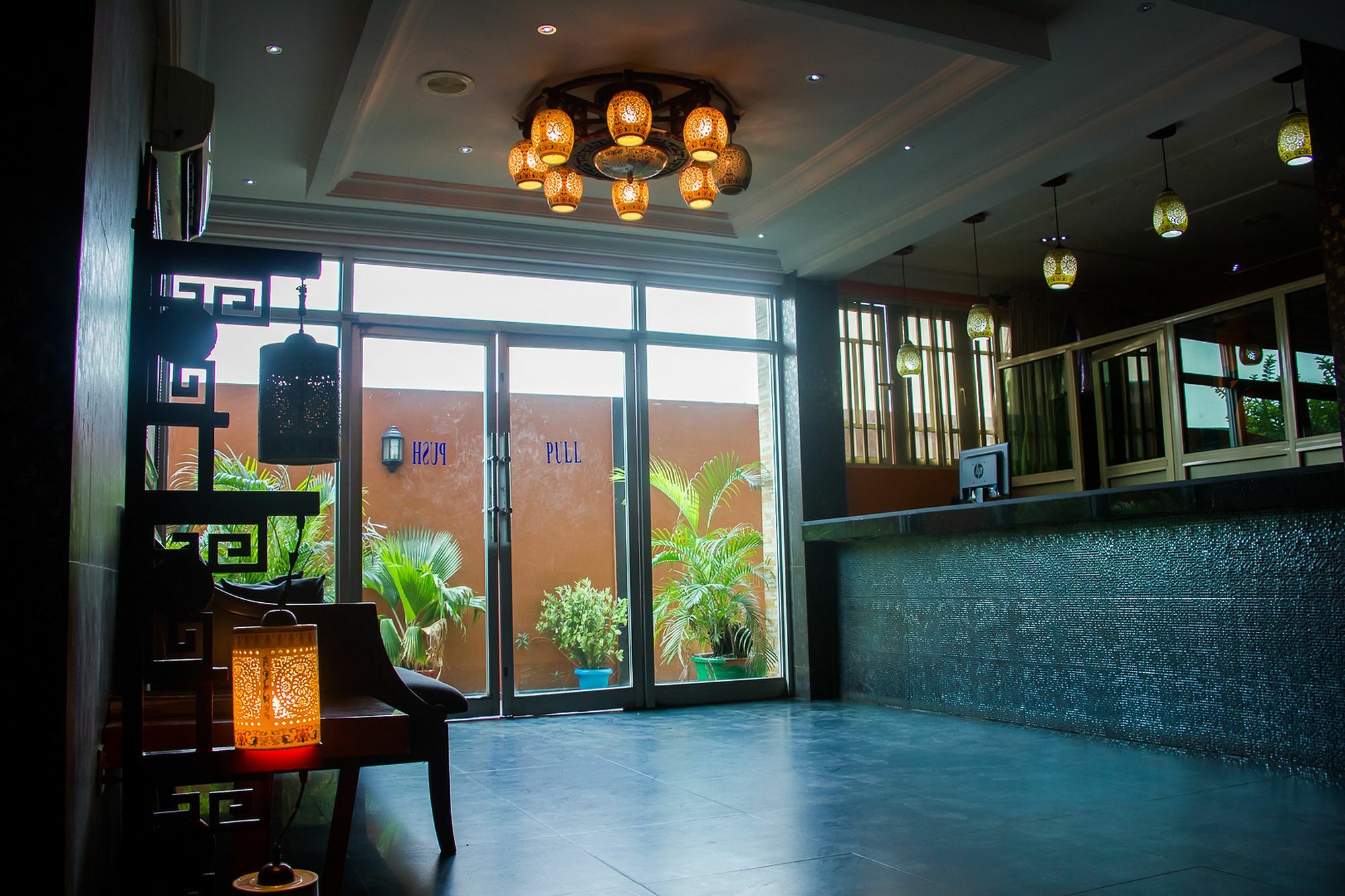 Apollo Hotell Lagos Eksteriør bilde